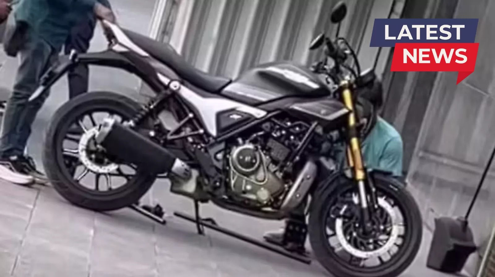 New Hero Mavrick 440 Spotted